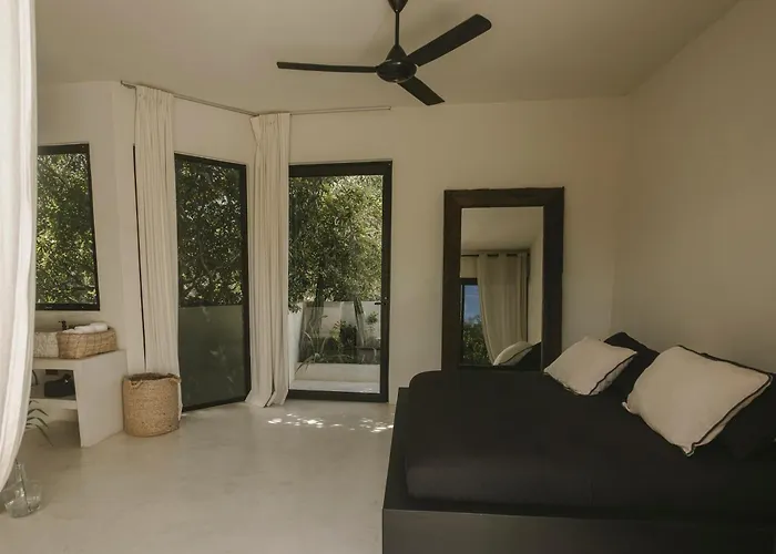 16tulum Luxury Private