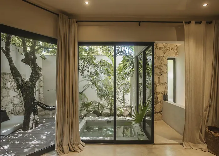16tulum Luxury Private